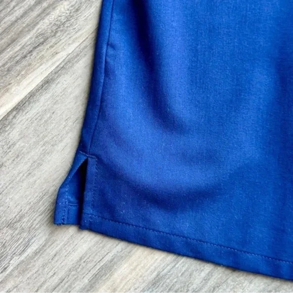 FIGS Technical Collection Catarina One-Pocket Scrub Top Classic Fit – Size L - Picture 9 of 13